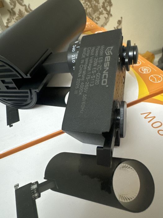 Трековые лампочки