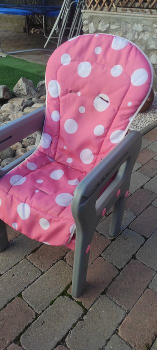 Scaun de masă multifuncțional bebe