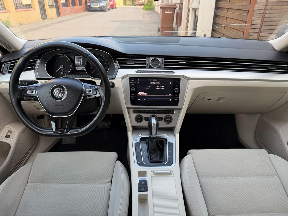 Volkswagen Passat 2018 Model Facelift 1.6 TDi Automat DSG 218.000Km Primul Proprietar