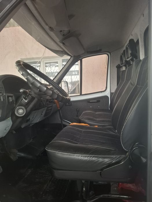 Продам Газель в идеальном состоянии .Доставка.