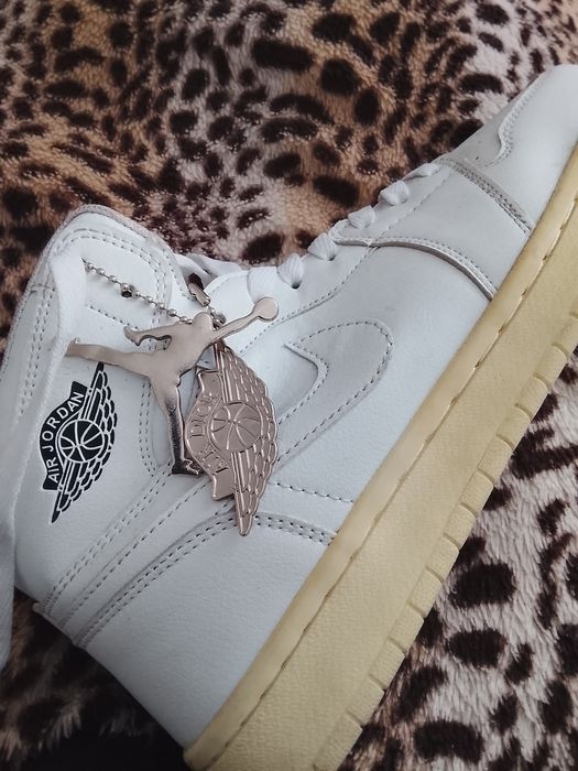 Продам обувь фирмы найк