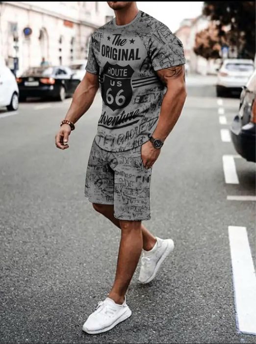 Мъжки комплект - тениска и къси панталони, пет различни модела