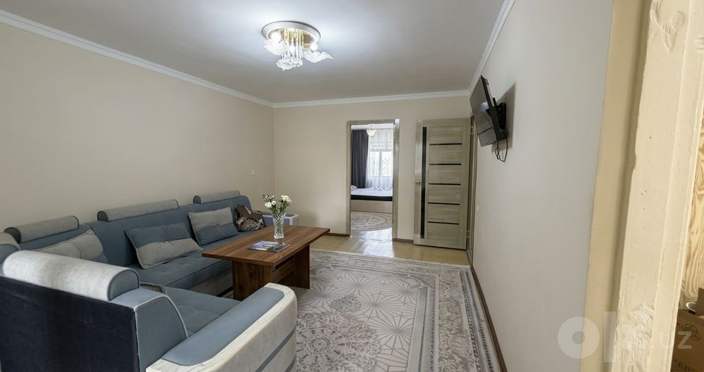 Срочно продаётся квартира 2в3/4/4