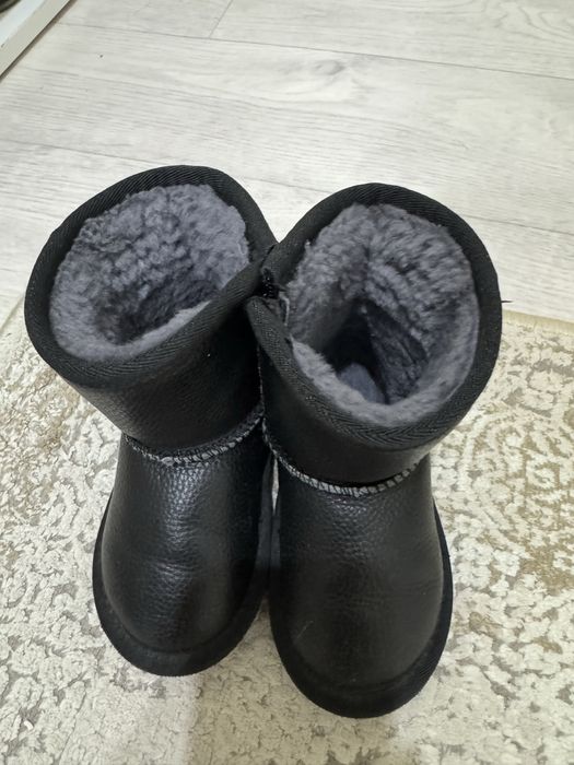 Угги 24 размер черный