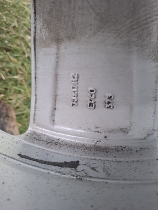 Roti R17 model London gama wag