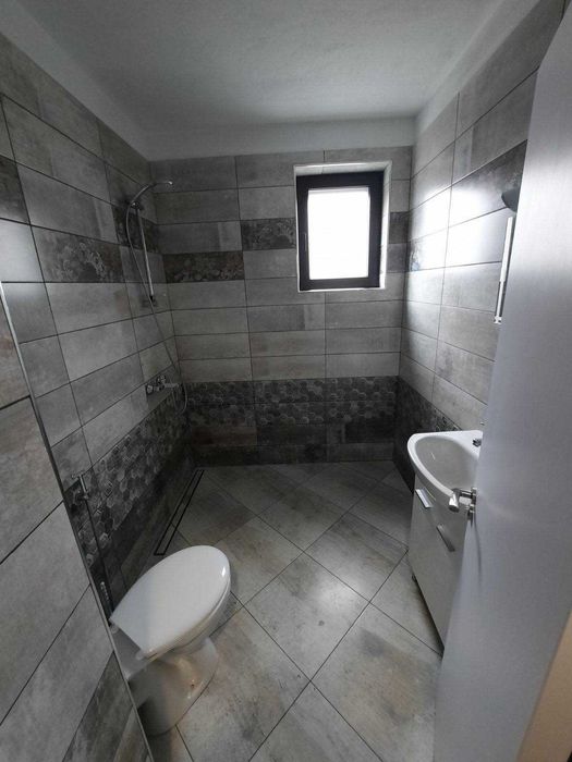 Дава се под наем Двустаен апартамент в София, Кръстова вада - 61 кв.м за 355 € - Снимка #2