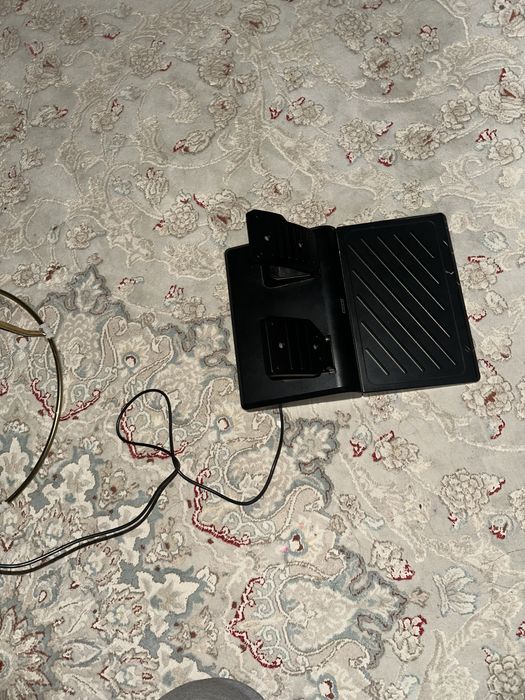 Продам PlayStation4Slim 1t