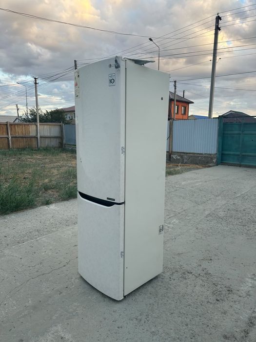 Холодильник LG
