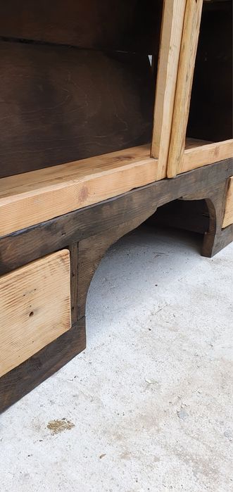 Реставриране на масивни дървени мебели