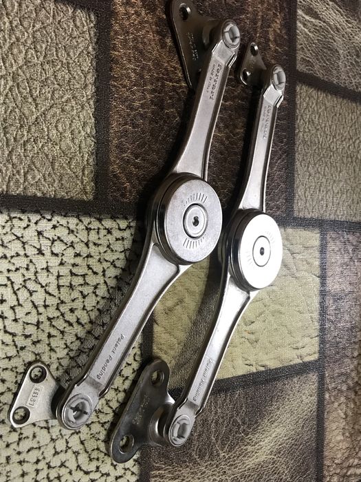 Ferrari LS133 панти за дървена врата