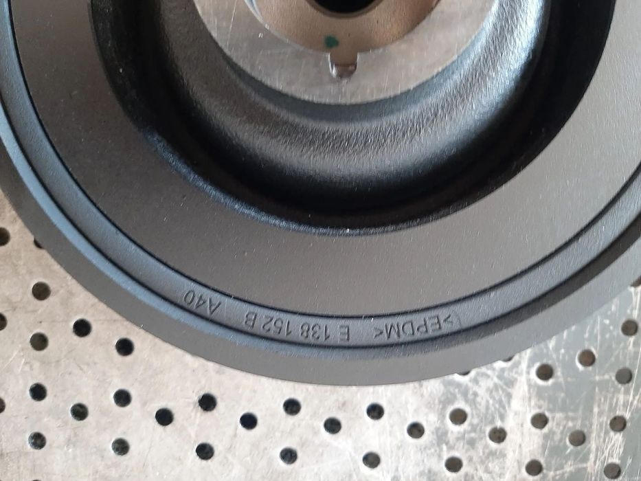 fulie vibrochen 3.0 d m16164d  maseati levante e138152b