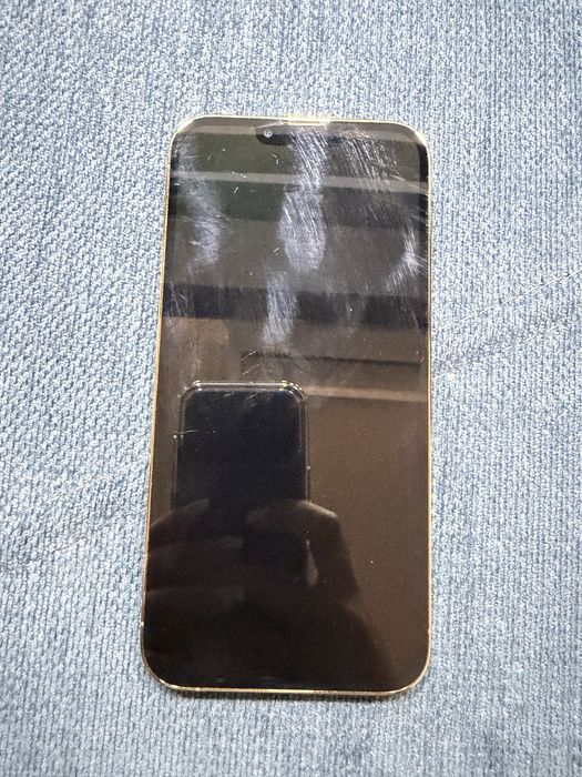 Продавам iPhone 13 Pro Max 256GB – Много добро състояние