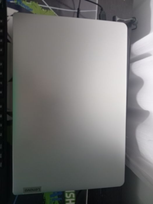 Leptop Lenovo în garanție