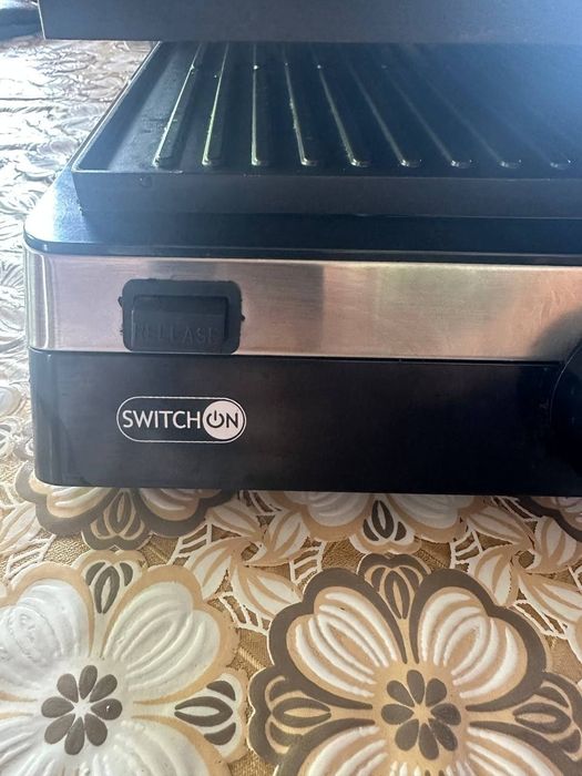 Контактен грил switch on