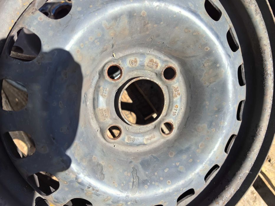 14 цола 4 х 100 мм Опел / Шевролет - 5,5 Инча / ЕТ 39