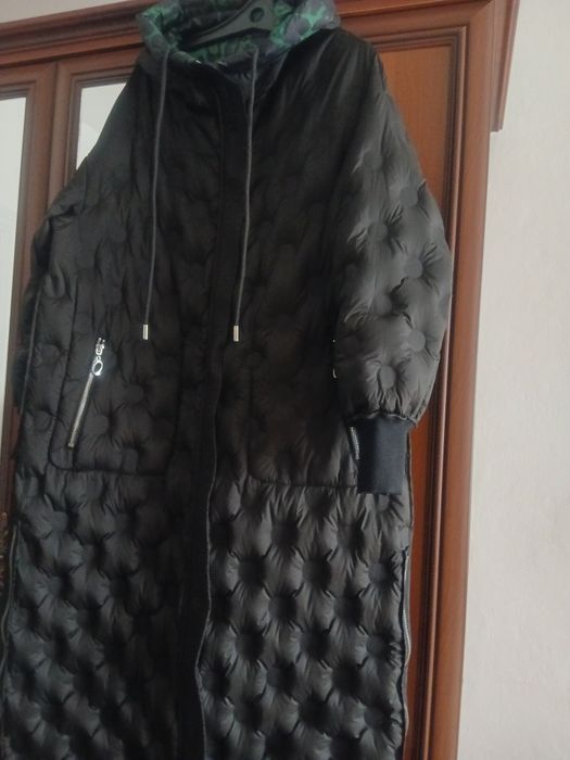 Продам двустроннее болоневое пальто