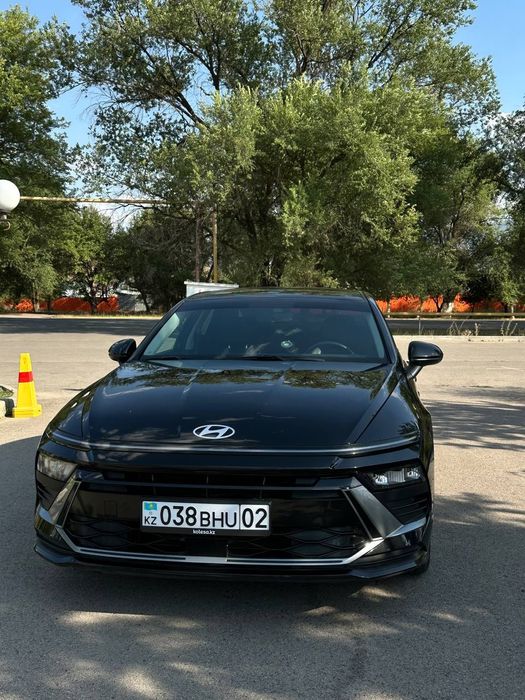 Автомобиль хендай соната