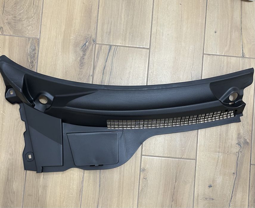 Mini Cooper R56 кора под чистачките