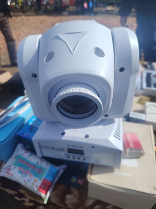 Proiectul mobil cu lumini