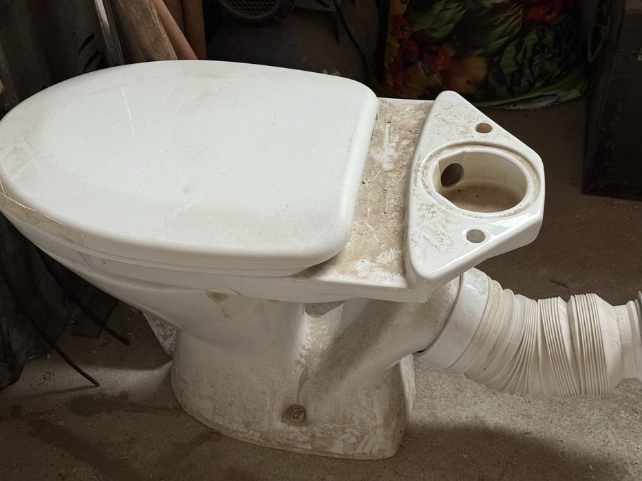 Продам унитаз строительный