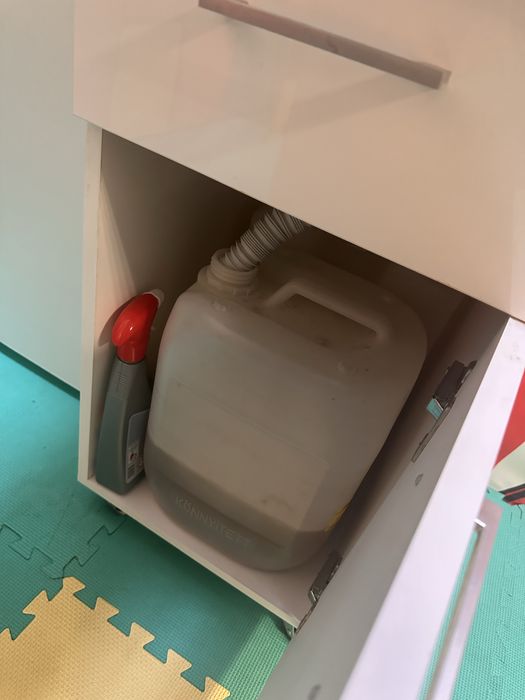 Mobilier ikea de vanzare