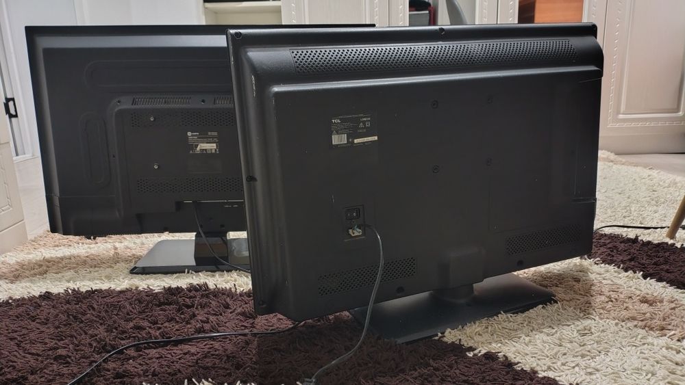 Два рабочих телевизора