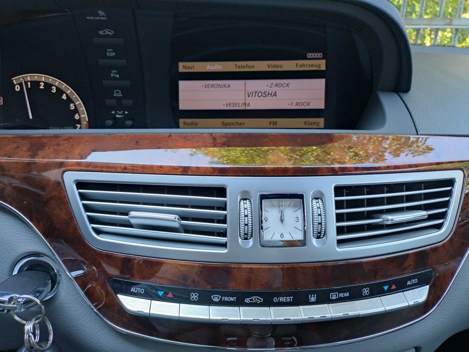 Mercedes -Benz  S500