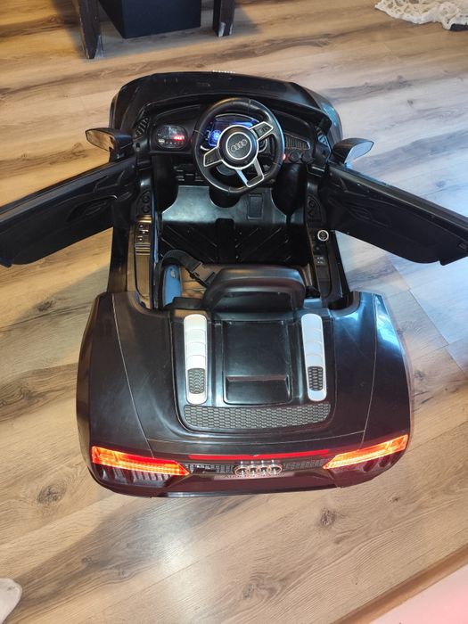 Mașinuță electrica