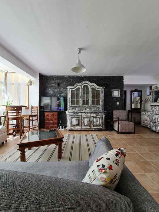 Proprietar, inchiriez apartament de lux in vila noua