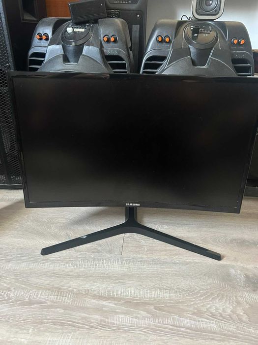 Monitor Gaming SAMSUNG - 144hz