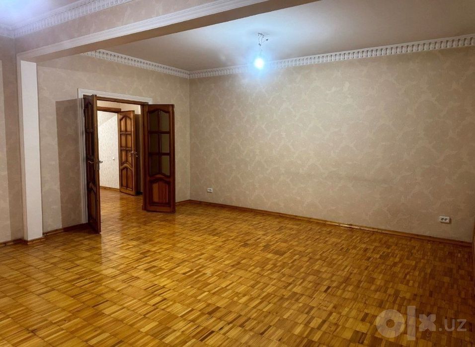 Срочно! Квартира 94м2 на Урде 4/1/4