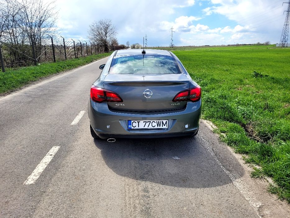 Opel Astra 1.4 turbo