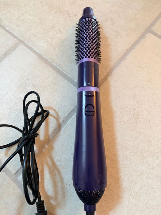 Perie aer cald Philips