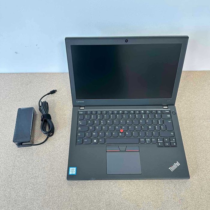 • Лаптоп Lenovo ThinkPad X270 12.5" FHD i5-7300/8GB/256GB SSD