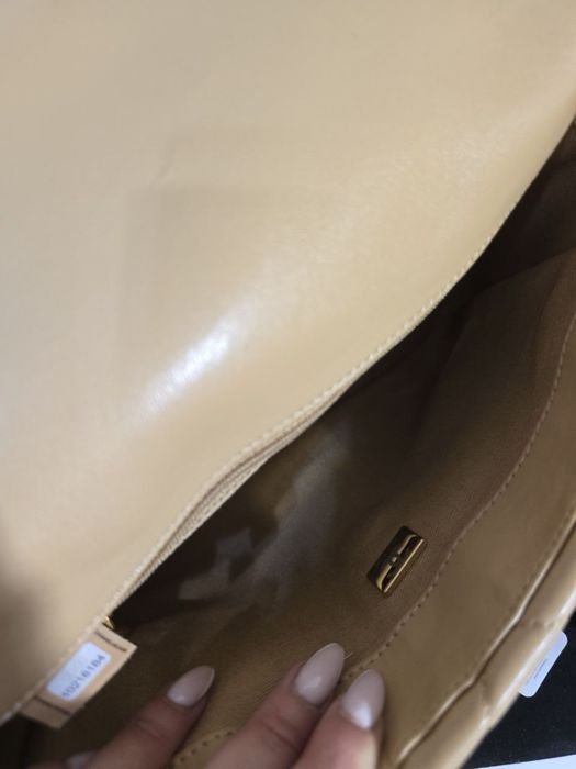 Дамска чанта Chanel 19 flap bag