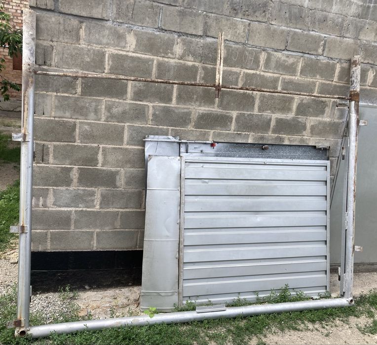 Продам ворота для гаража, навеса или дачи