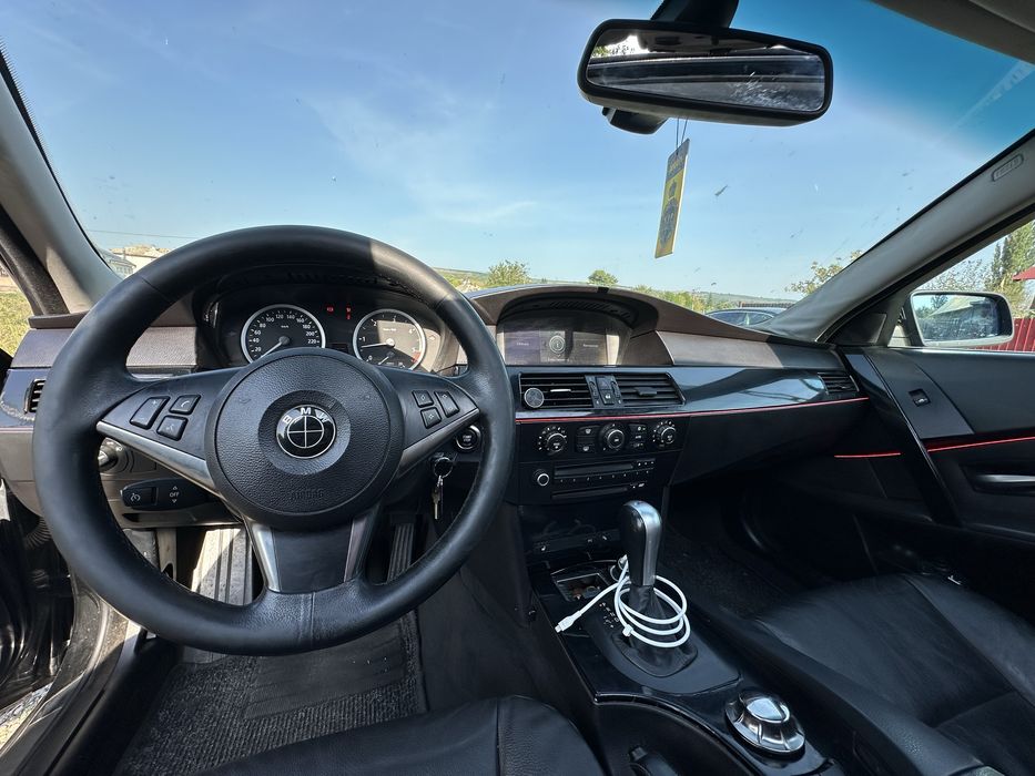 BMW Seria 5 0 — imagine 5