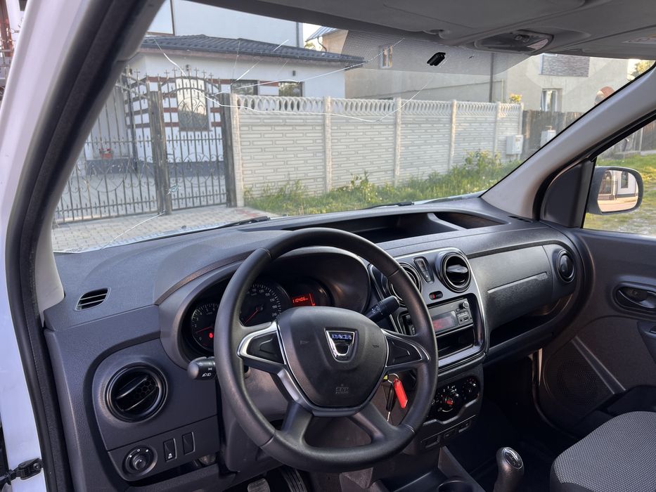 DACIA Logan 2020 — imagine 5