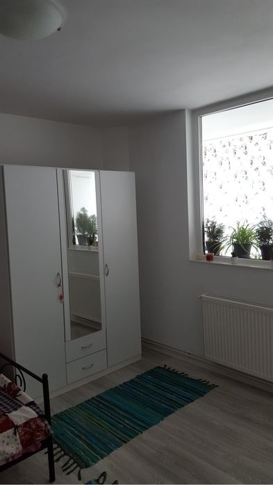 Apartament 3 camere de închiriat – Drumul Taberei – renovat complet – 5 min Metrou Râul Doamnei