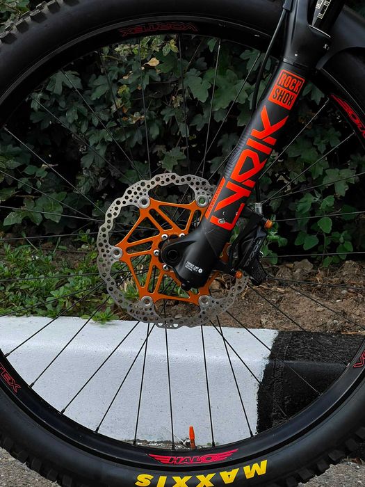 Evil Insurgent Carbon 27.5