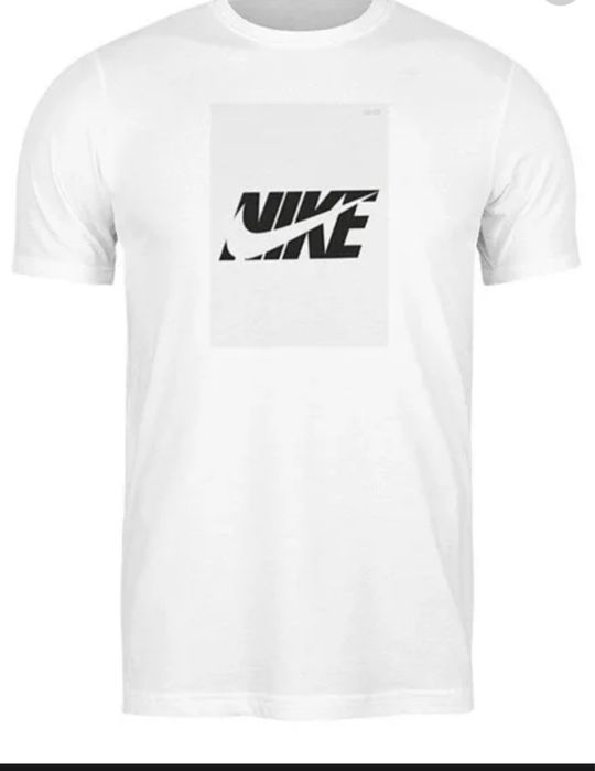 Наклейки на авто