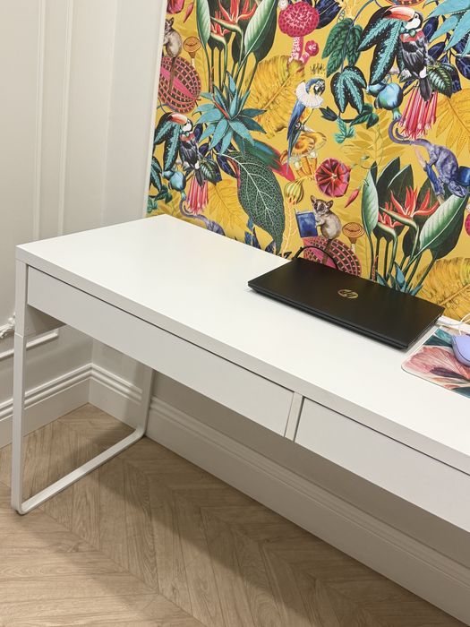 Продам стол Икеа