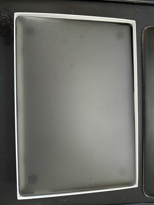 Carcasa Macbook Pro 16'' Moshi