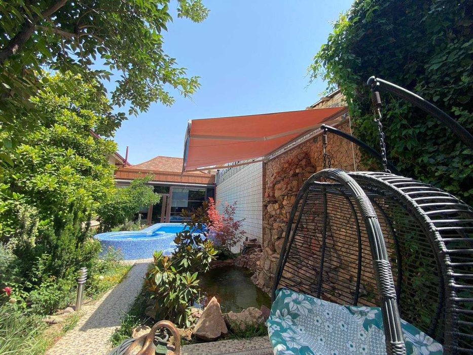 Klassik Markiza. Tent. Soyabonlar / Тент. Складной навес для террас.