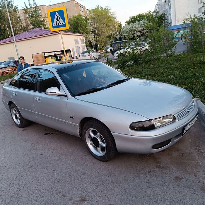 Mazda 626 (Кронос)