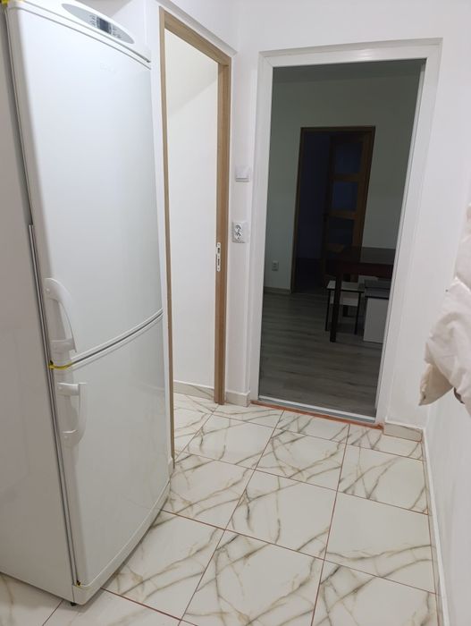 Chirie Apartament 2 camere