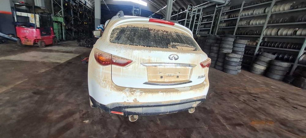 Инфинити  FX 30D S 4х4 V9X – само на части