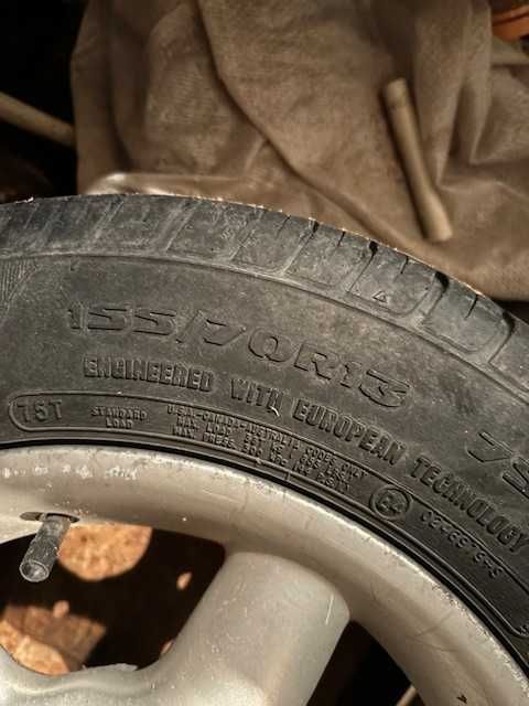 автомобилни джанти с размер 5.5х13 с гуми