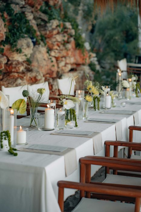 Buchete, aranjamente și decoruri florale pentru orice ocazie