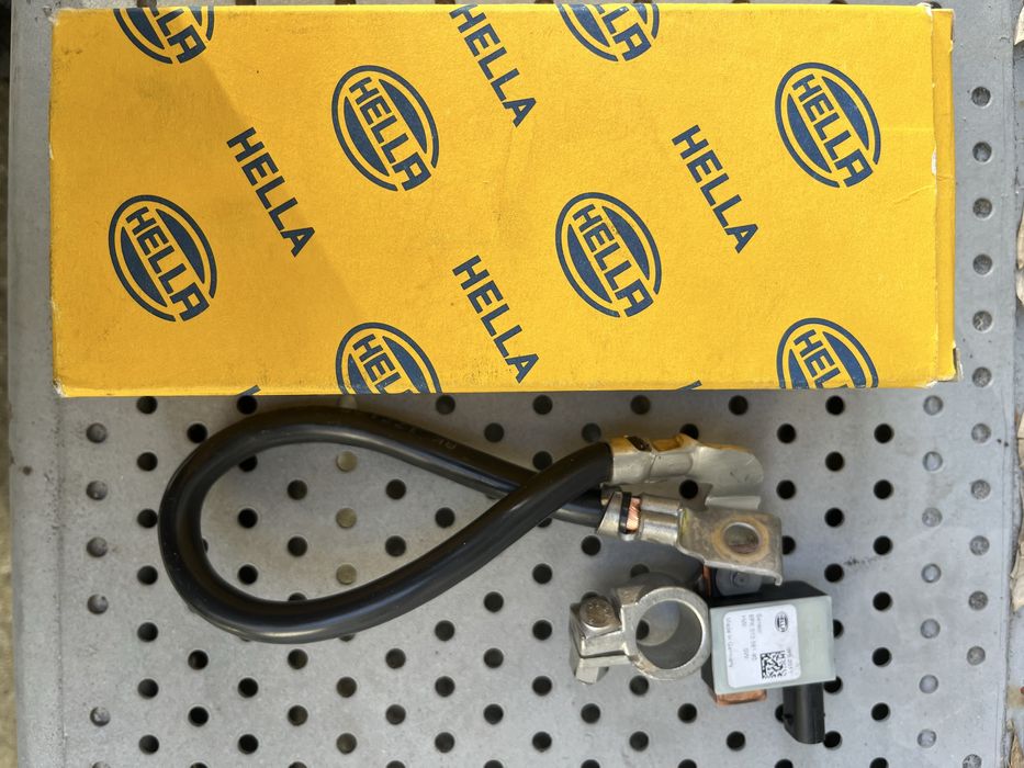 Borna minus cu senzor IBS BMW F15 hella OM nou 400 ron